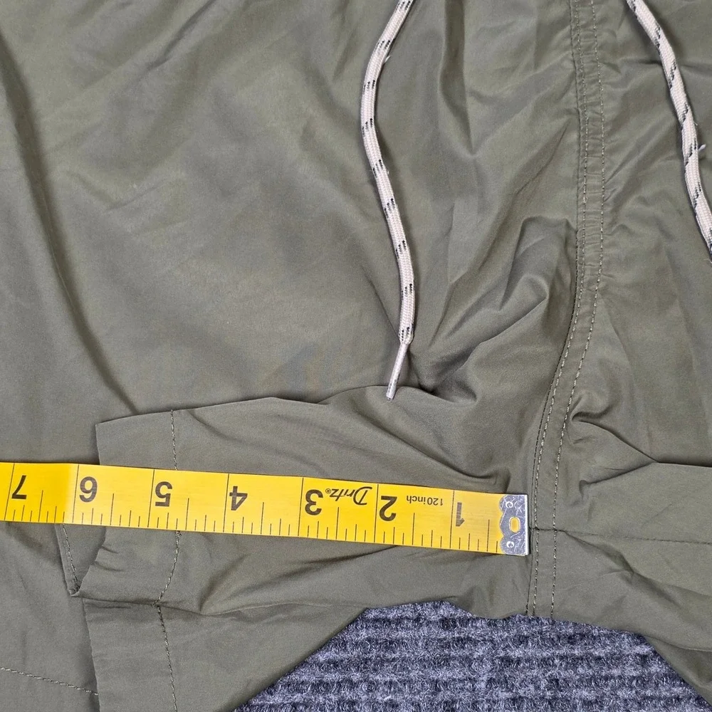 H&M Drawstring Board Swim Shorts Men's Size Medium Olive Green Mesh Lined